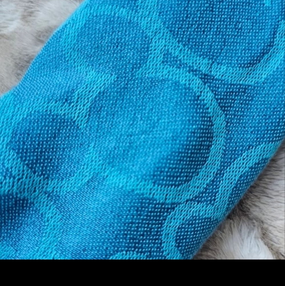 *DISNEY* Scarf - Picture 4 of 5
